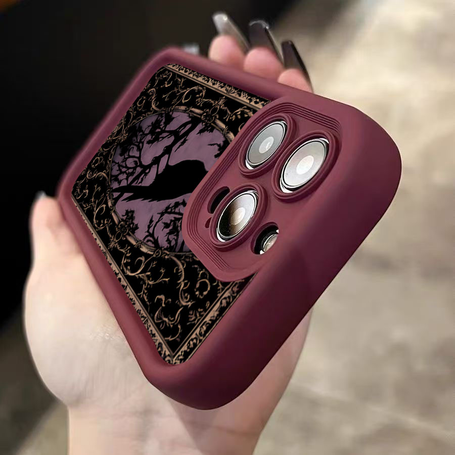 美的な黒いカラス柄ワインレッドのiPhone 16 E15  - Phone Cases Aesthetic のレビューと価格