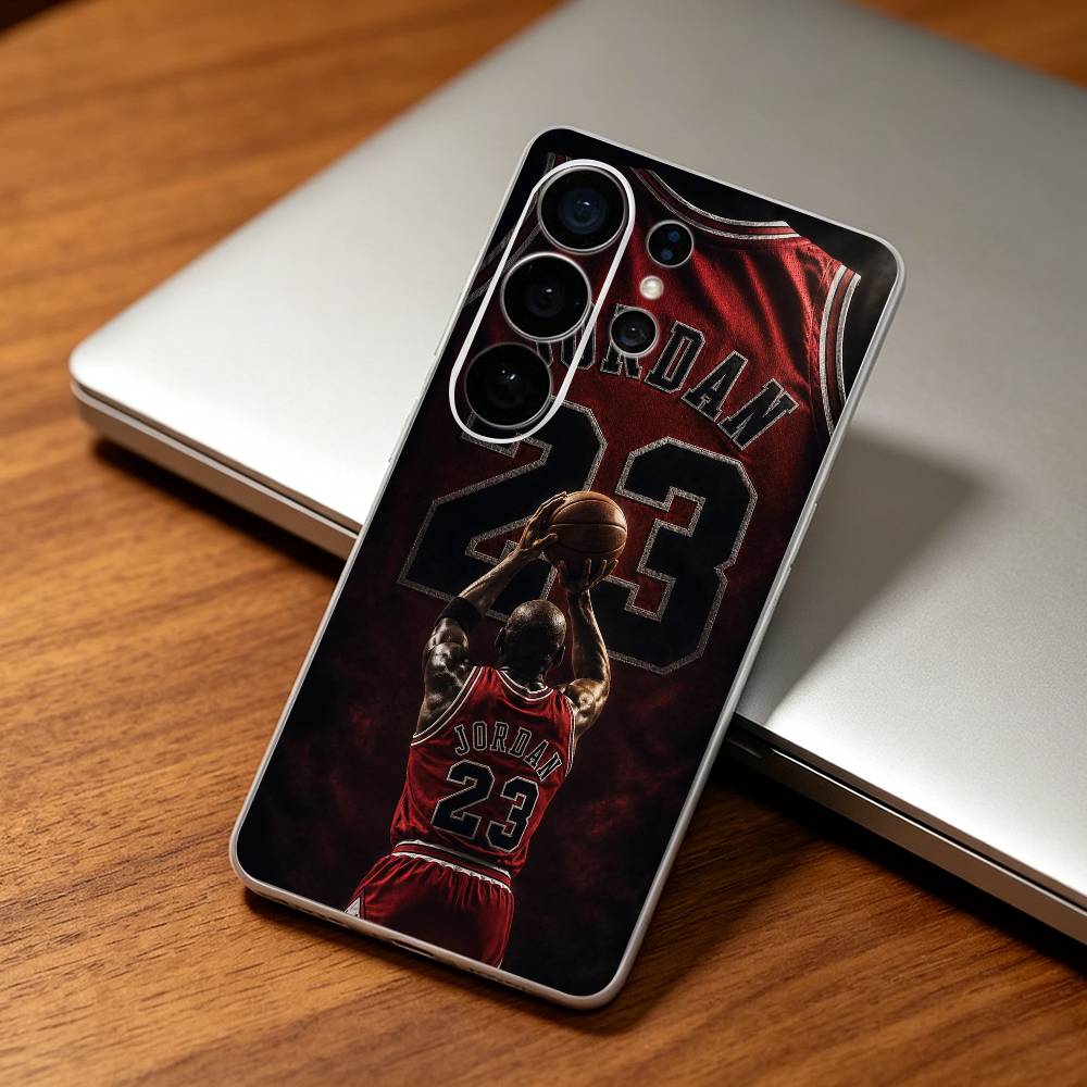 バスケットボールの神様 マイケル・J・ジョーダン クリアハー - Phone Cases Jordan のレビューと価格